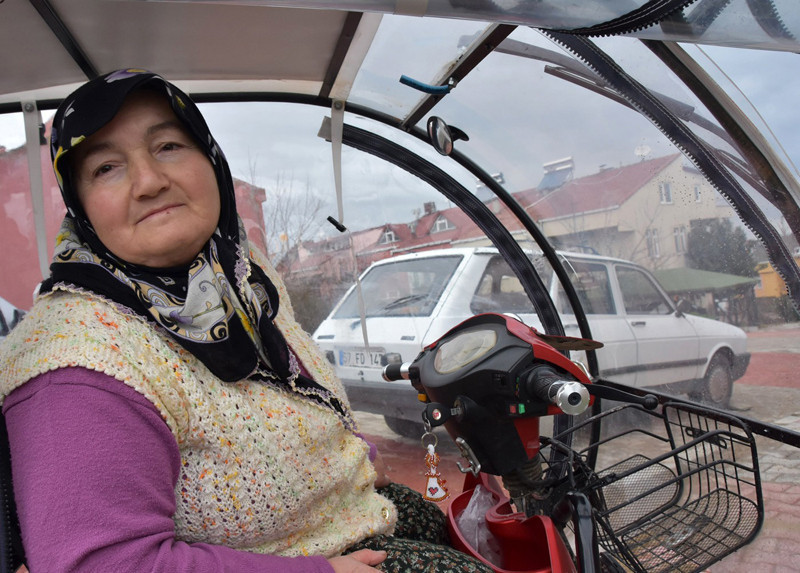 Kezban Teyze Almanya'da gördü köyüne kurdu - Resim: 4