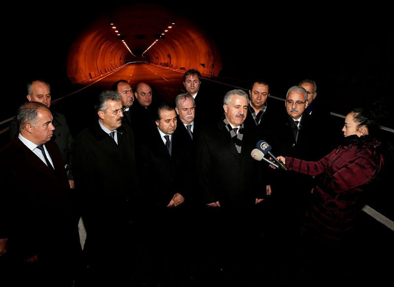 Ahmet Arslan gece yarısı yollara düştü Ocak'ta açılıyor - Resim: 1