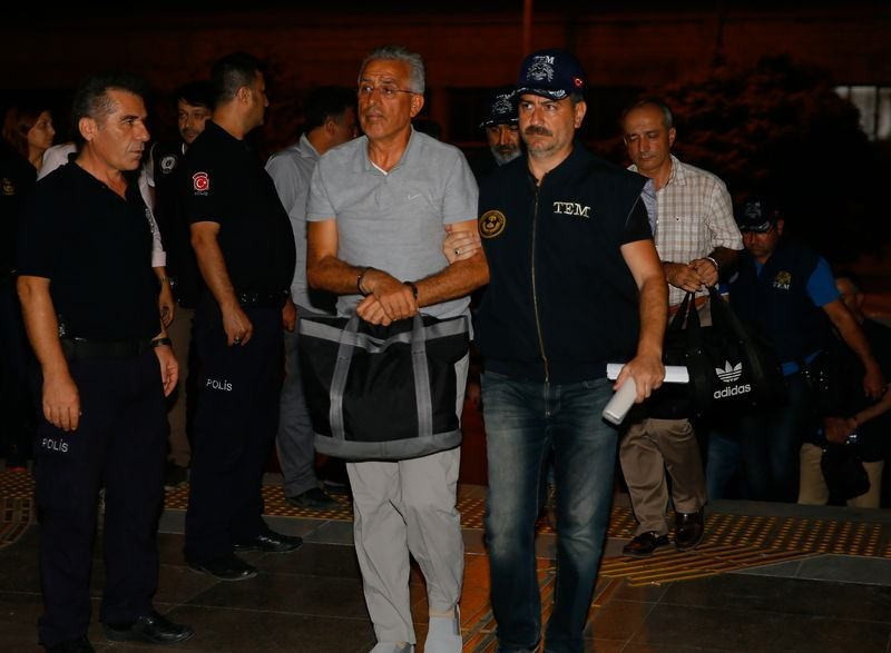 İşte isim isim tutuklanan darbeci generaller listesi! - Resim: 3