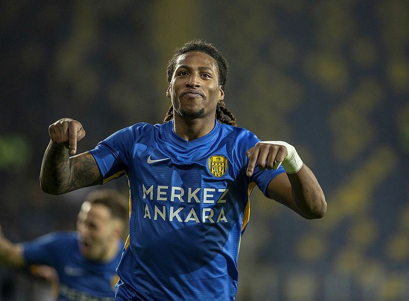 Fenerbahçe'den şampiyonluğu getirecek 5 transfer - Resim: 4