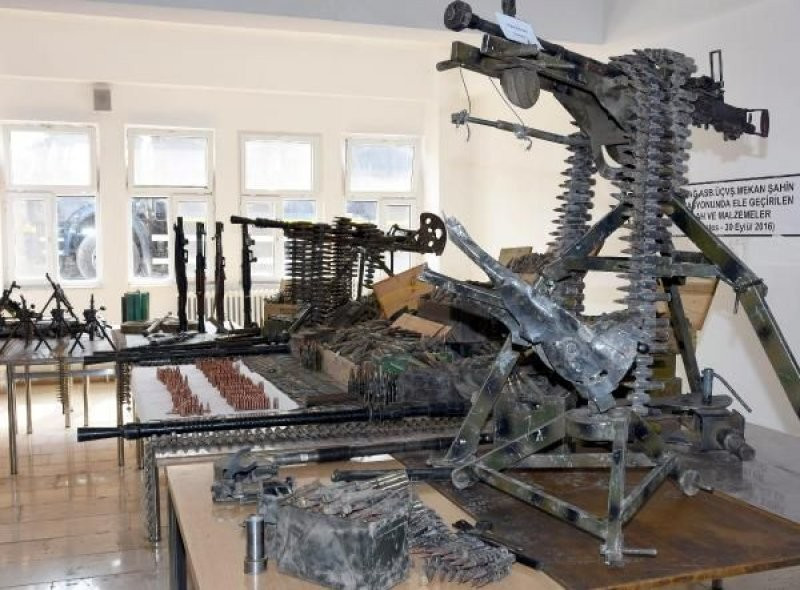 Askerden ağır darbe alan PKK'dan geriye kalanlar - Resim: 2