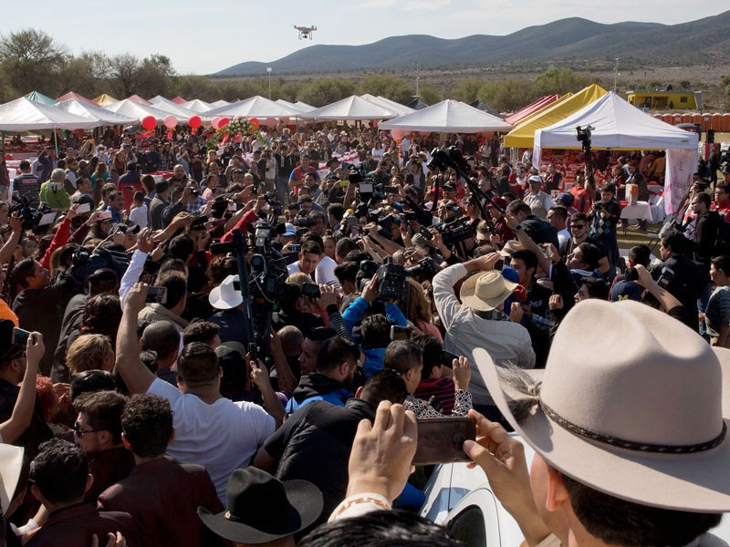 Doğum günü partisine binlerce kişi katıldı bakın neden - Resim: 2