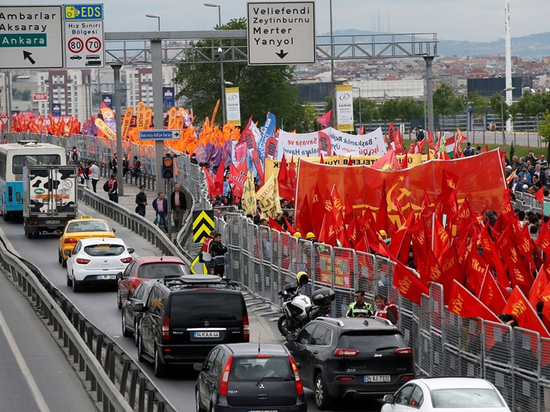Bakırköy'de 1 Mayıs kutlamaları! geriye bu kareler kaldı - Resim: 4
