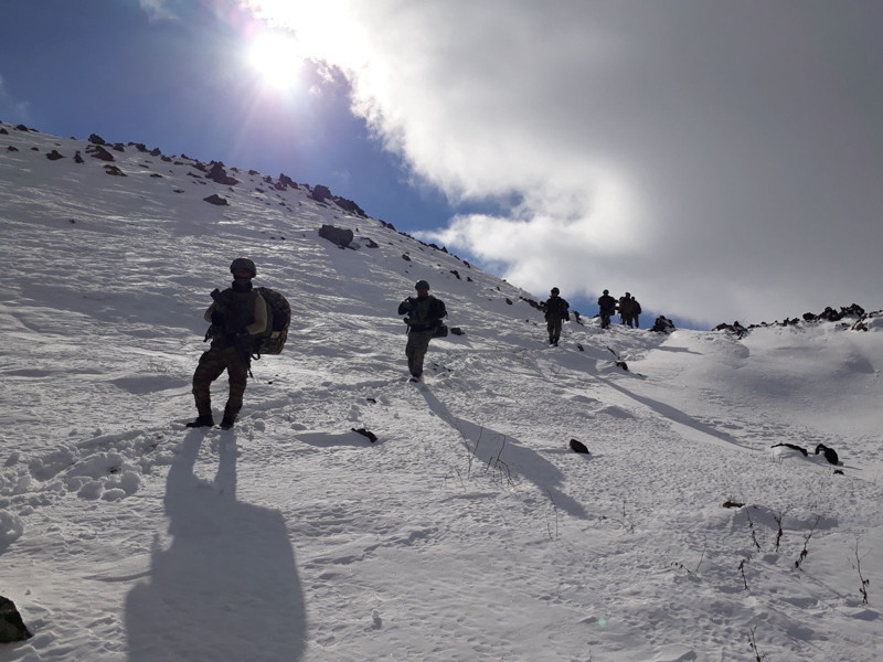 PKK'nın inlerini dağıttılar görüntüler az önce geldi - Resim: 4