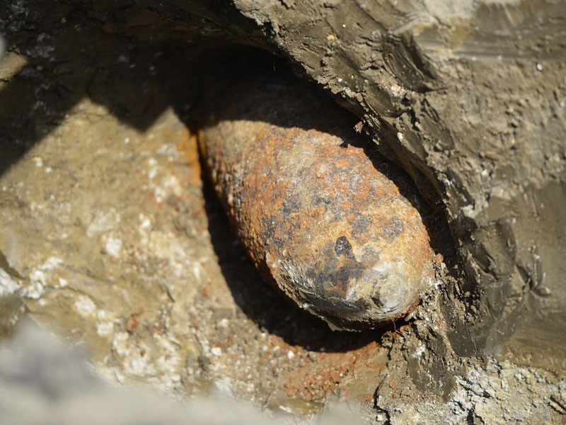 Kanalizasyon çalışması sırasında bulundu binalar boşaltıldı - Resim: 3