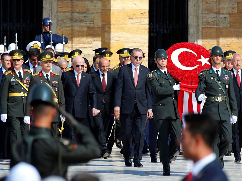 Anıtkabir'de görülmemiş güvenlik önlemleri böylesi ilk kez! - Resim: 2