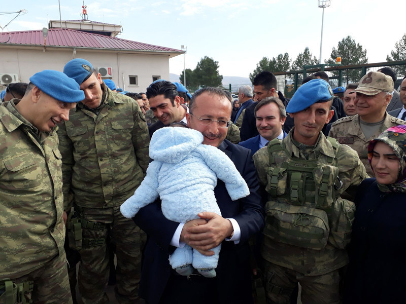 Komandolar Afrin'e böyle uğurlandı - Resim: 1