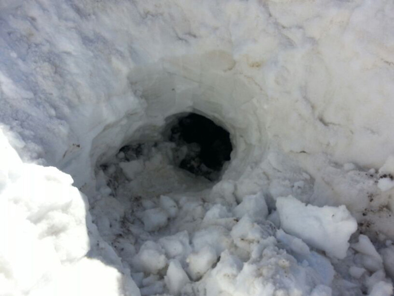 Van Erciş'te kara gömülü PKK'ya ait 7 sığınak bulundu - Resim: 1