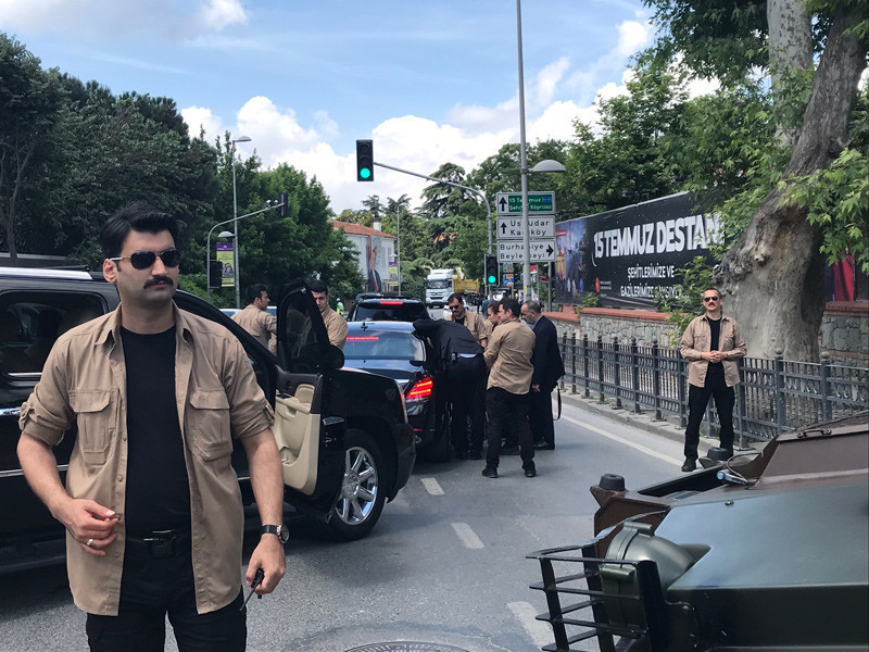 Erdoğan onu görünce hemen konvoyu durdurdu - Resim: 1