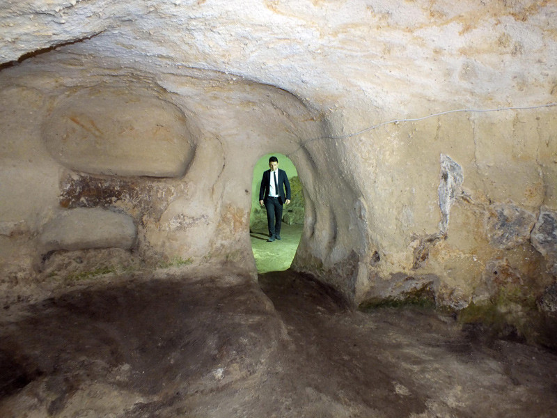 Yozgat'ta gizli kalan yer altı şehrine girildi - Resim: 3