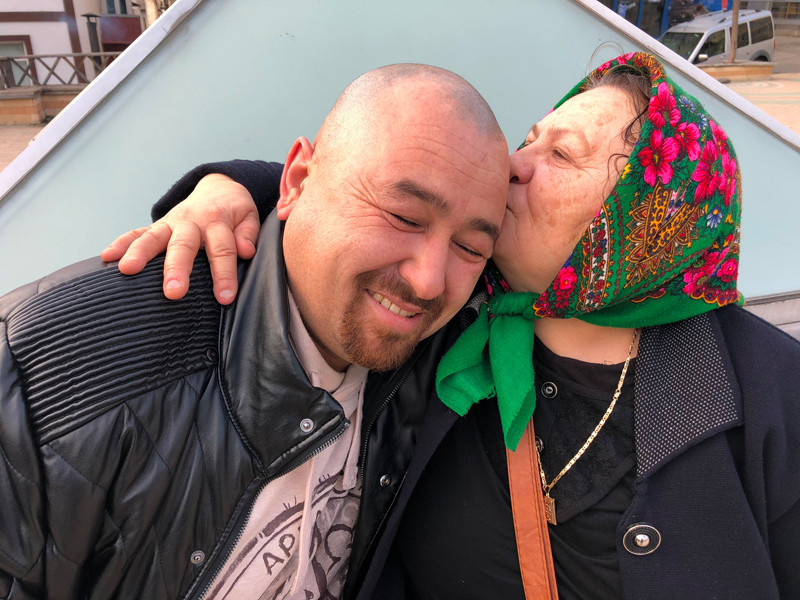 Gerçeği komşusundan öğrendi 38 yıl sonra annesine kavuştu  - Resim: 4