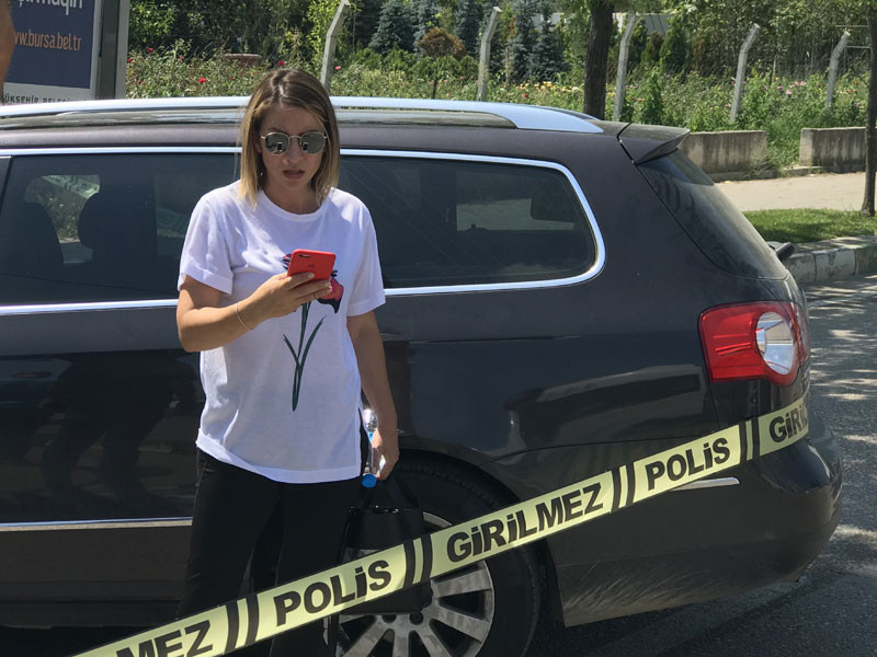 Öldürülen kocasının yerine geçti rekor satış yaptı - Resim: 2