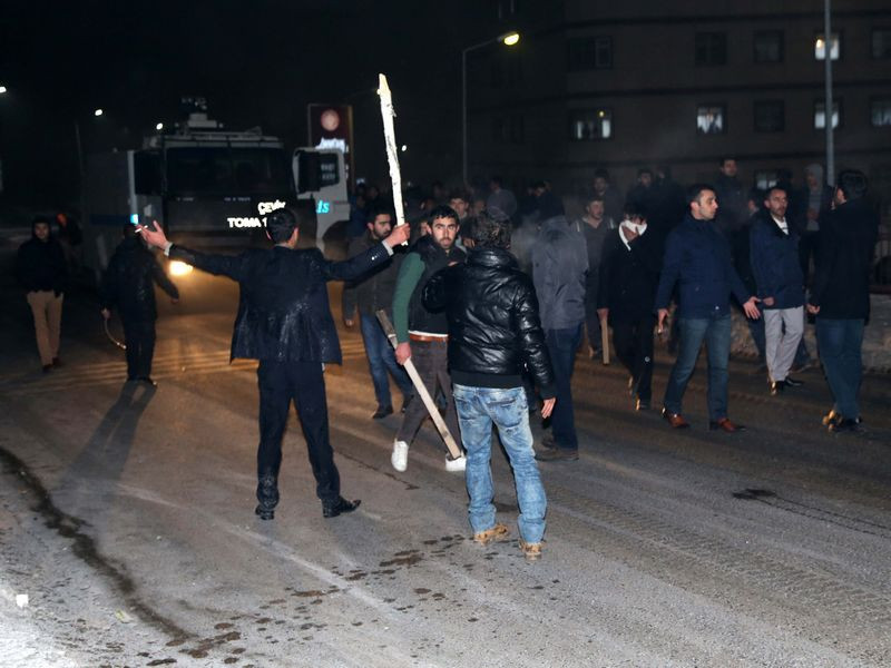 Atatürk Üniversitesi'nde gerginlik - Resim: 3