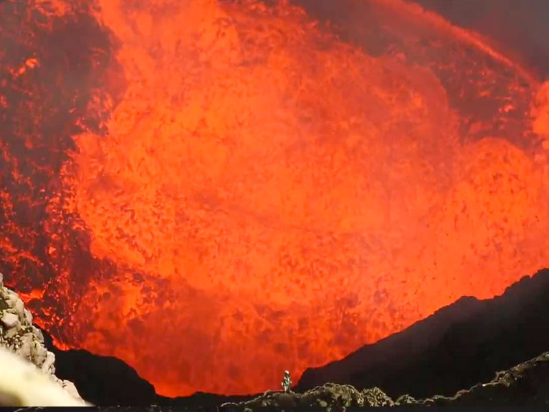 Yanardağın içine inip dehşeti görüntülediler! - Resim: 3