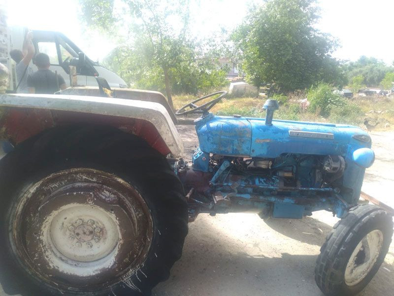 5 bin liraya aldığı traktöre 15 bin lira masraf edip çalışır hale getirdi - Resim: 2