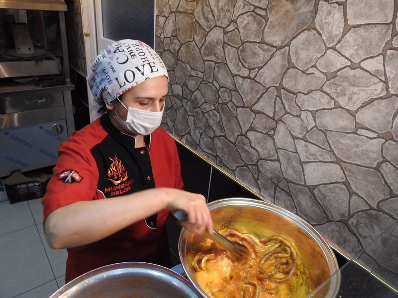 Gaziantep'te herkes 'bu işi bırak' dedi şimdi kendi dükkanını açtı - Resim: 3