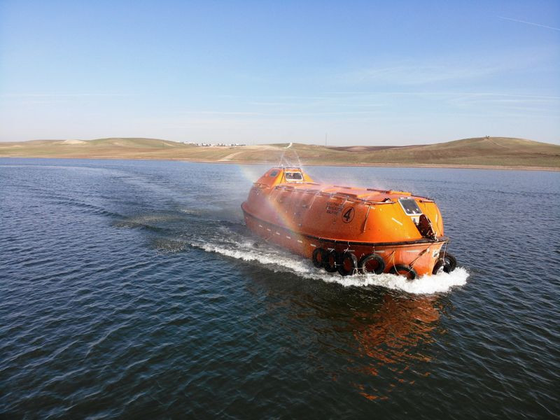 Denizi olmayan Diyarbakır'da İzmir'den getirilen 'denizaltı' ile ulaşımı sağlıyorlar - Resim: 2