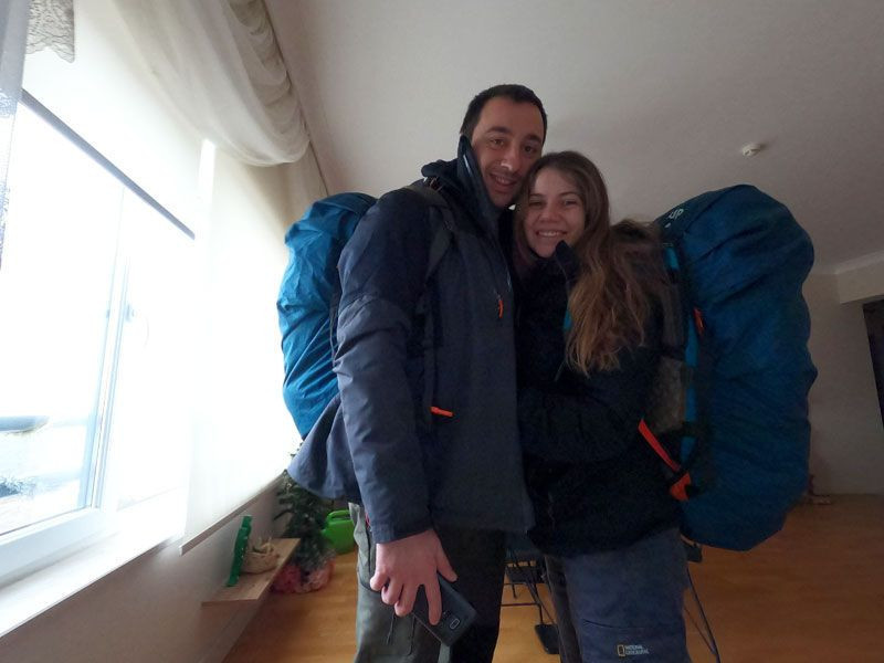 Genç evli çift ASELSAN'dan istifa etti nedeni şaşırttı birikimlerini ve arabalarını satıp... - Resim: 4