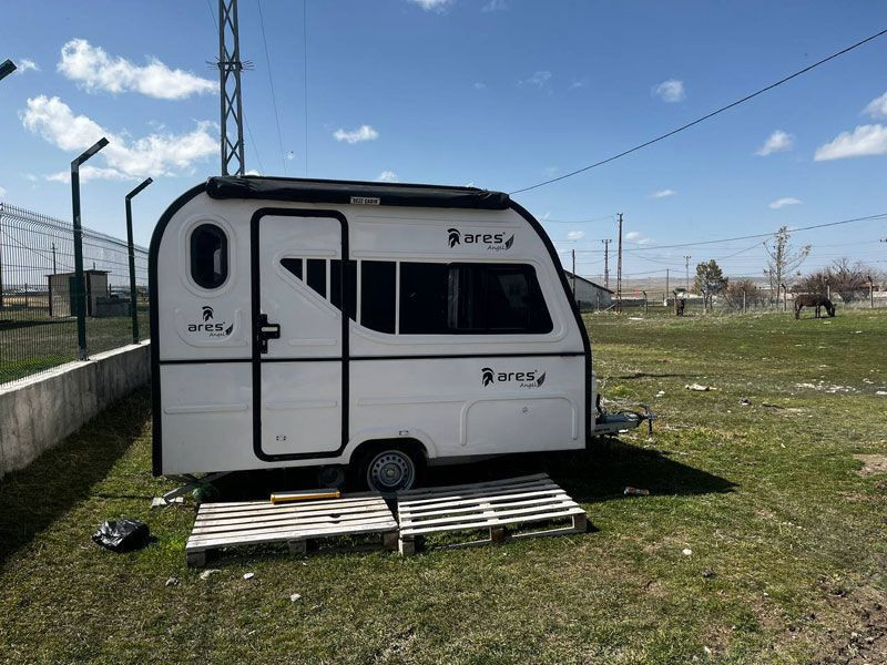 42 bin lira maaş, sigorta, dayalı döşeli ev ve karavana rağmen kimse tercih etmiyor - Resim: 2