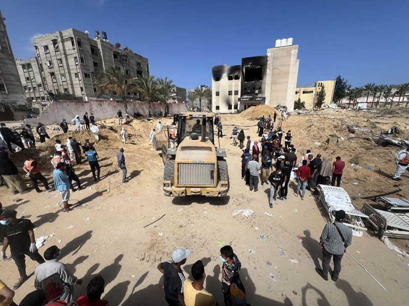 İsrail çekildi toplu mezarlar bulundu cesetleri gören Filistinliler dehşete düştü - Resim: 3