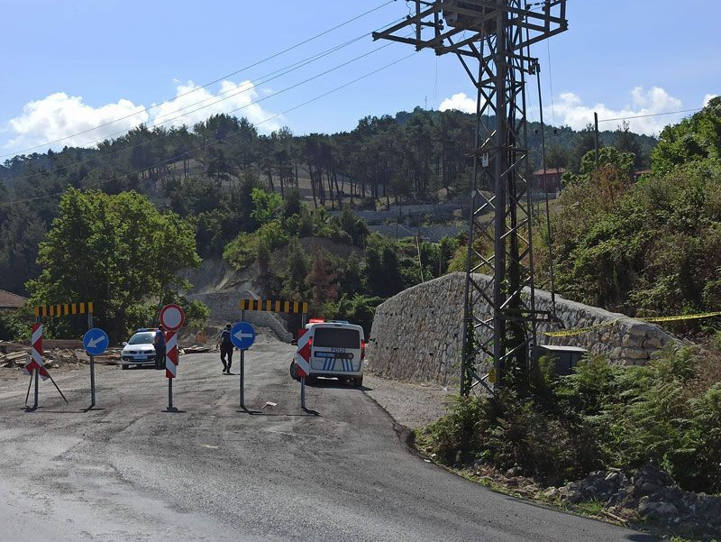 Kastamonu'da kuzeninin kayıp mezarını ararken ararken buldu yetkililer apar topar etrafı çevirdi - Resim: 3