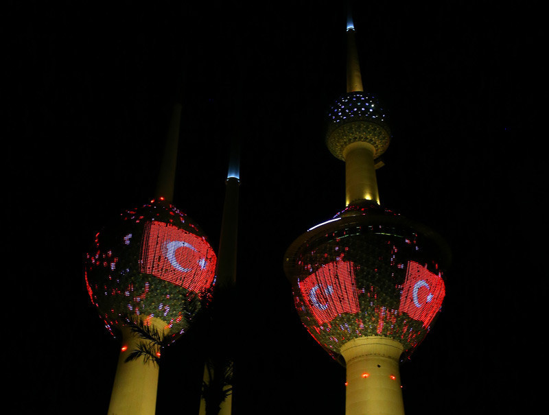 Kuveyt Erdoğan'ı böyle karşıladı bayrak jesti - Resim: 3