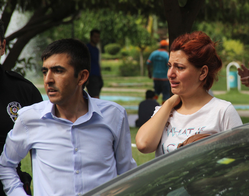 Adana'da kadın sürücünün korktuğu başına geldi - Resim: 2