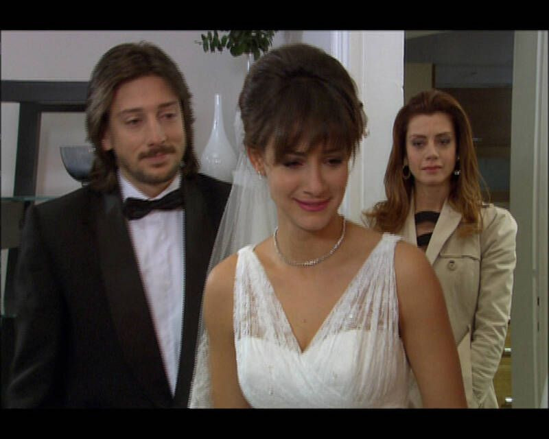 Kanal D dizisi Yaprak Dökümü'nün Sedef'i Seda Demir'den Survivor itirafı geldi - Resim: 4