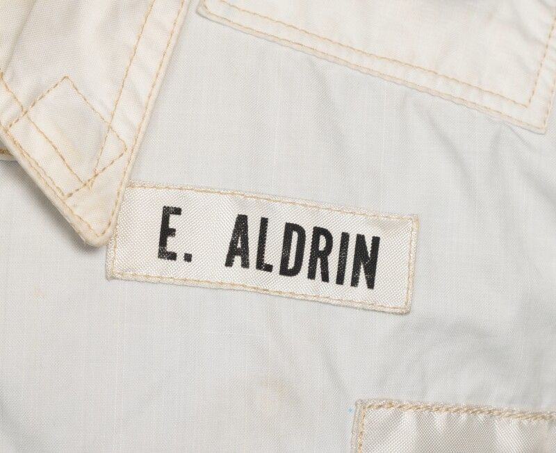 Aya ayak basan ikinci astronotun ceketi rekor fiyata satıldı - Resim: 3