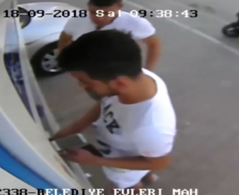 Dolandırıcıların lüks yaşamı böyle görüntülendi - Resim: 2