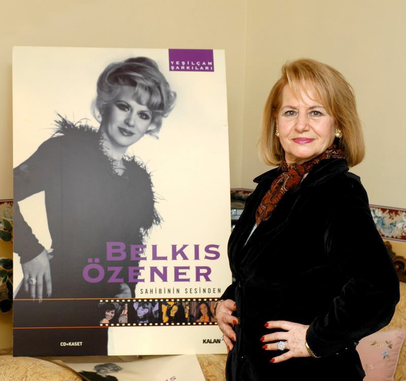 Yeşilçam'ın ünlü kadınlarına ses verdi şimdi bakın ne yapıyor! - Resim: 1