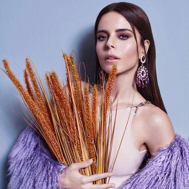 Simge Sağın sosyal medyayı ikiye böldü! Konser kıyafeti olay oldu - Resim: 3