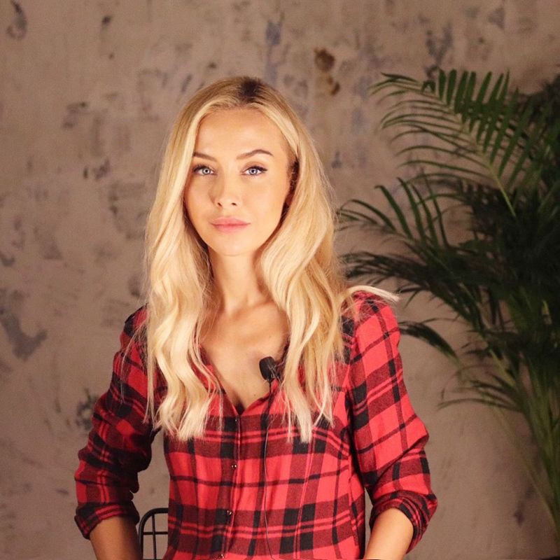 Platonik aşığı ünlü yazar Ece Ergönenç'in kabusu oldu! Samuray kılıçlı katil gibi: Ben 'Adem'im sen 'Havva'sın.. - Resim: 1