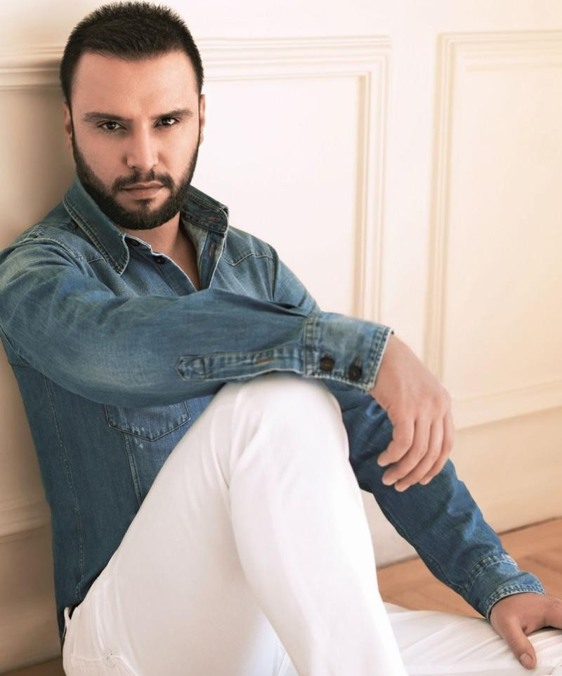 İşte ünlülerin tuhaf derbi totemleri! - Resim: 2