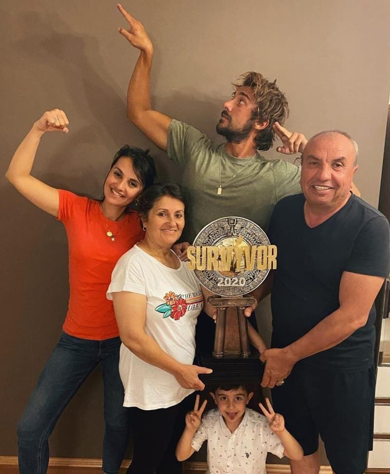 Barış Murat Yağcı ile Nisa arasında neler oluyor Survivor bitti Cemal Can'la dostluk bitti - Resim: 4