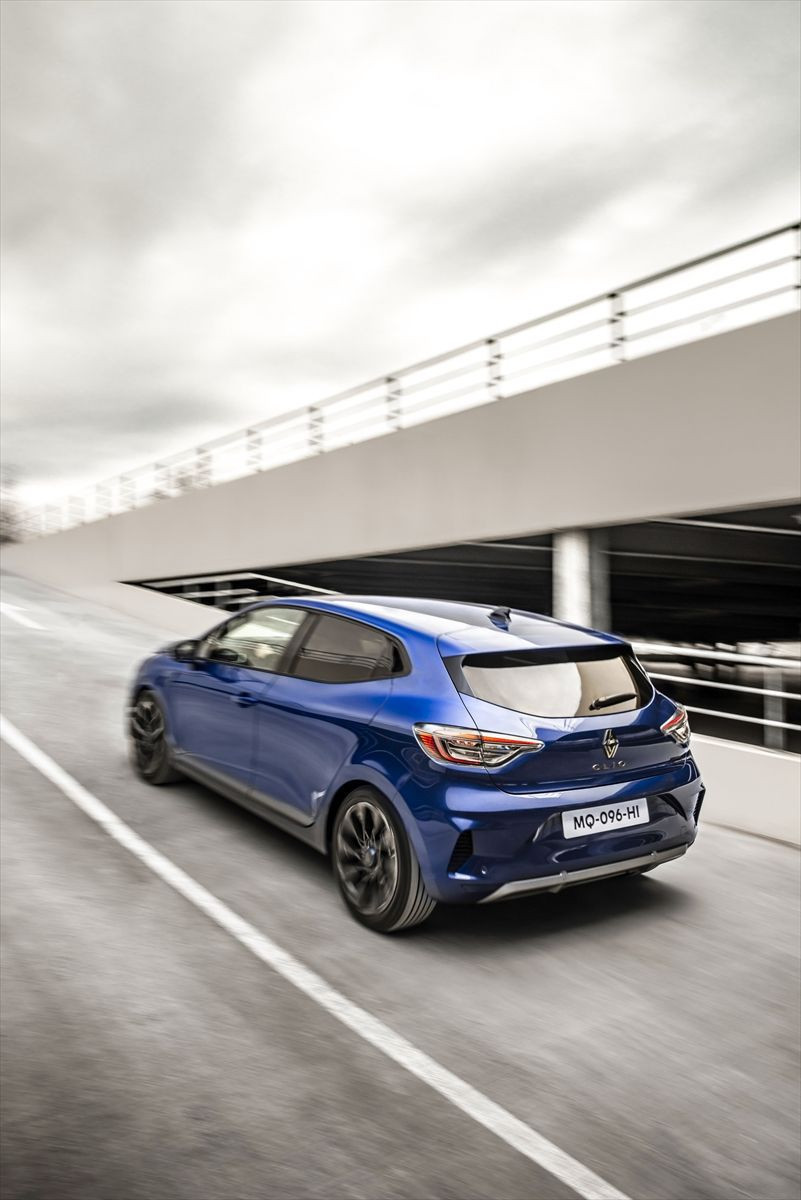 Yeni Renault Clio Türkiye'de tanıtıldı. İşte Renault'un efsanesi! - Resim: 2