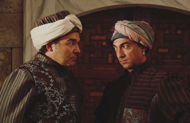 Muhteşem Yüzyıl'ın Sümbül Ağa'sı kaslı haliyle beğeni rekoru kırdı! - Resim: 3