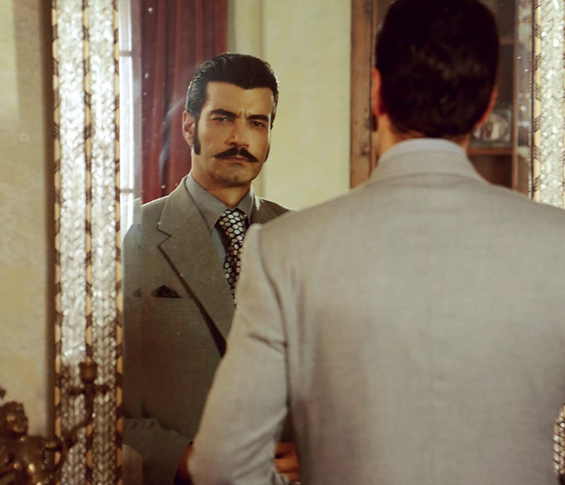 ATV Bir Zamanlar Çukurova'nın setinde kriz çıktı başrol oyuncusu çalışana saldırdı - Resim: 1