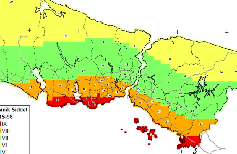 İstanbul'da acil önlem alınacak bölgeler! Deprem uzmanı zemini sıvılaşmış dedi tek tek gösterdi - Resim: 2