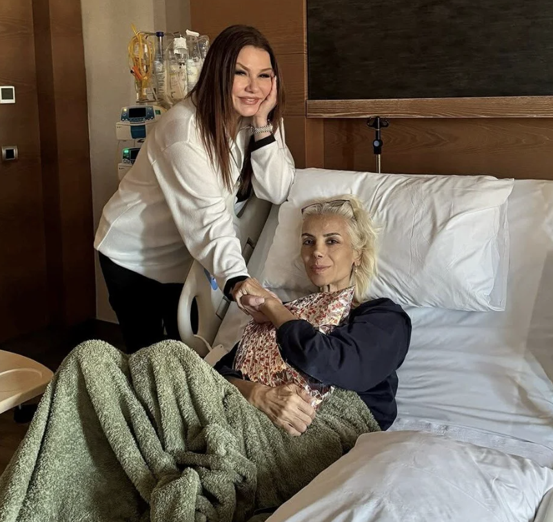 Tanyeli'nin vefatı sonrası ünlüler peş peşe paylaşım yaptı: Sırlarınla gittin buradan - Resim: 2