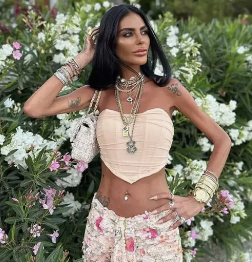 Süreyya Yalçın'dan olay paylaşım! Son hali çok şaşırttı - Resim: 3