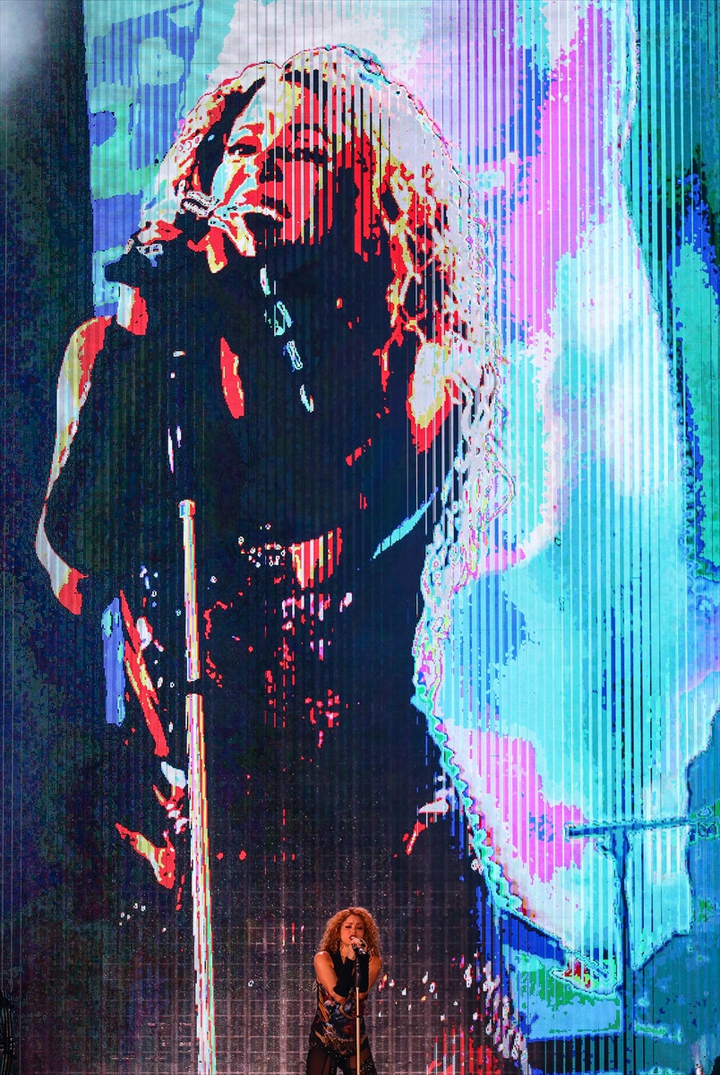 Shakira'dan muhteşem konser! - Resim: 4