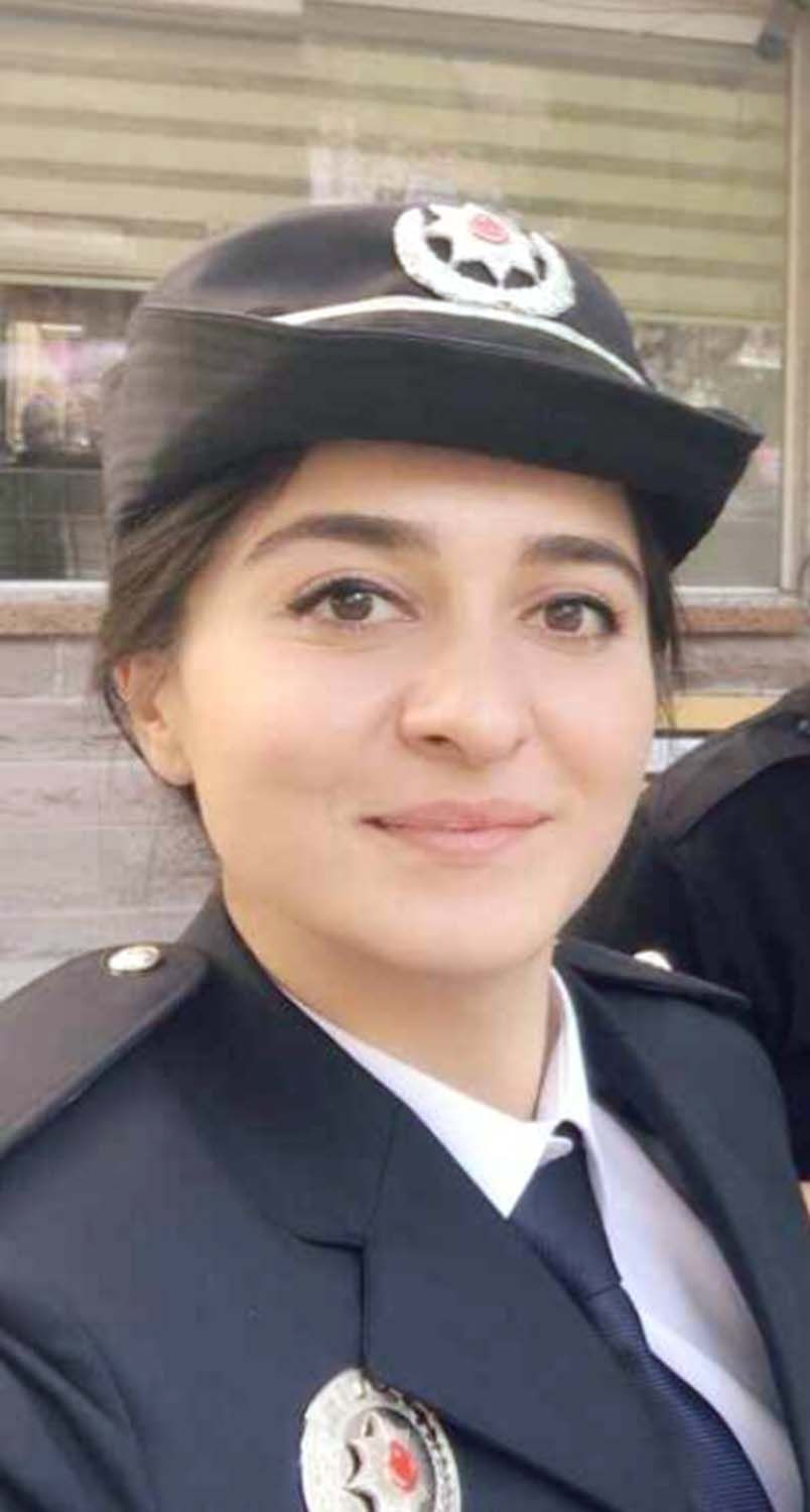 Nişanlısını iş arkadaşının eve bıraktığını görünce - Resim: 1