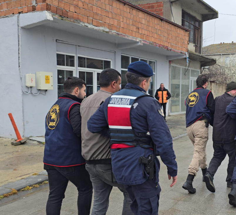 İstanbul'da ele geçirildi! Yakalanmasaydı vatandaşa yedireceklerdi - Resim: 3