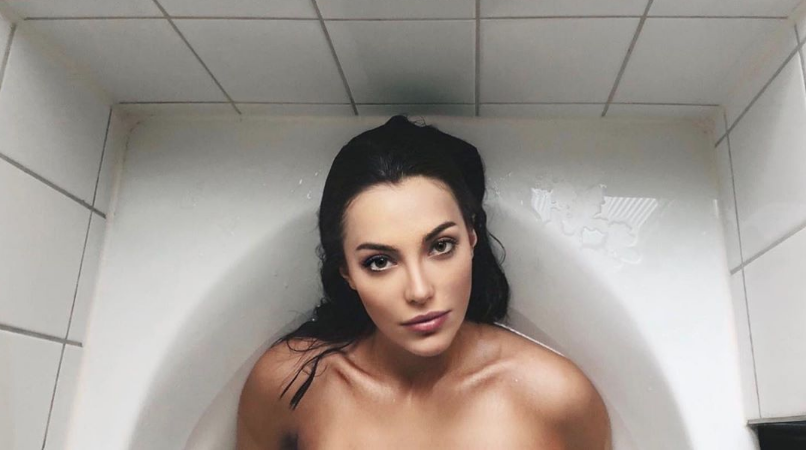 Çıplak küvet pozunu paylaştı Yasak Elma'nın yıldızı Tuvana Türkay'ın olay fotoğrafı - Resim: 2