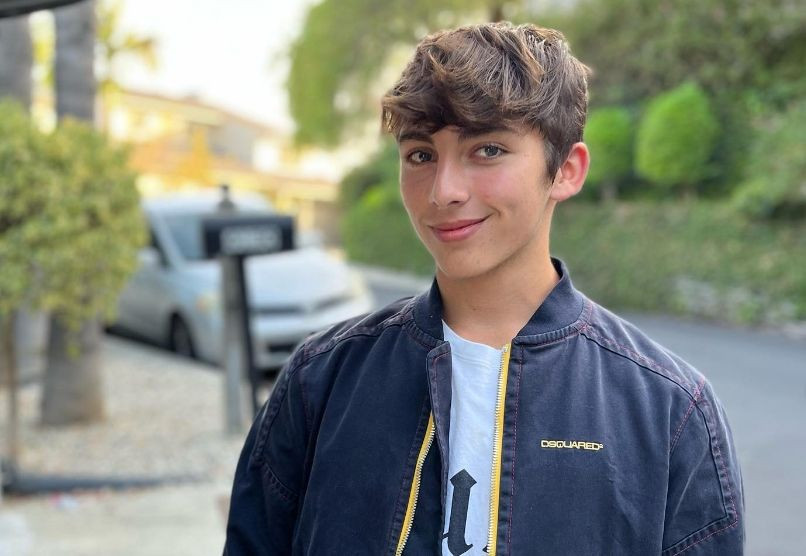 15 yaşındaki fenomenin milyonluk arabaları şok etti! - Resim: 1