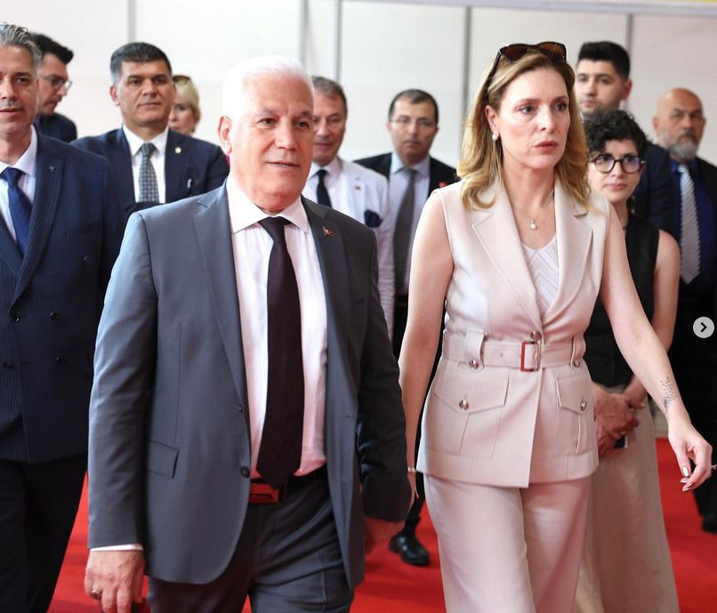 Mustafa Bozbey'in eşi Seden Baştimur kimdir kızı Side Bozbey de gözaltında - Resim: 1