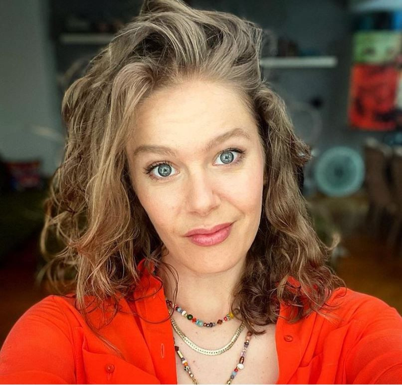 Burcu Biricik'ten sosyal medya 'TEMA'ya fidan bağışı yapmayın' paylaşımı - Resim: 2