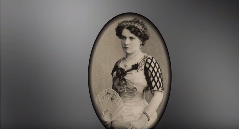 Bakan bir kez daha bakıyor genç kızın gözü ve burnu yok! - Resim: 3