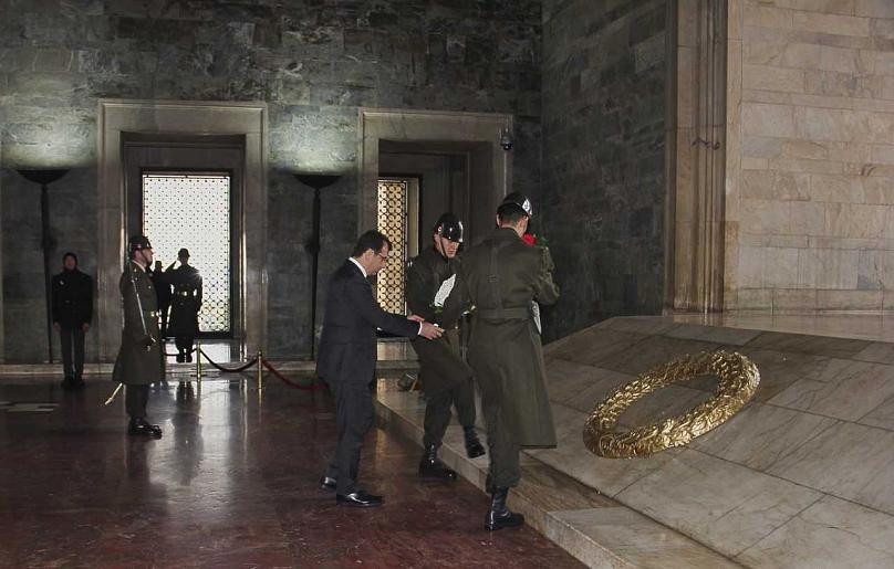 CHP'nin İstanbul adayı İmamoğlu Anıtkabir'i ziyaret etti - Resim: 4